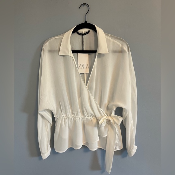 NWT Cream Sheer Blouse - Picture 1 of 3